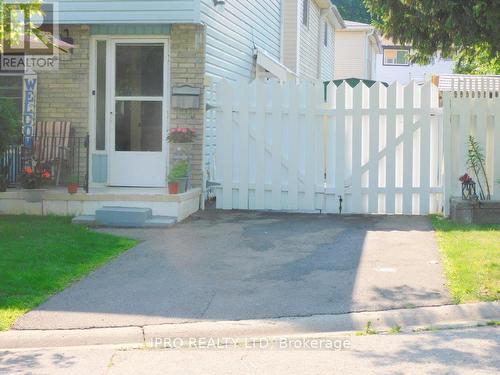 479 Pinetree Crescent, Cambridge, ON - Outdoor