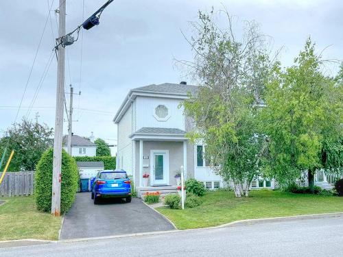 Frontage - 1337 Rue Comtois, Sainte-Julie, QC - Outdoor