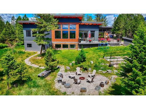 2160 Kootenay 3 Road, Windermere, BC - Outdoor With Deck Patio Veranda