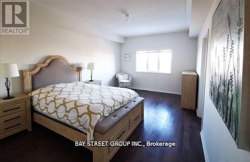 60 Elyse Court, Aurora (Bayview Northeast), ON - Indoor Photo Showing Bedroom