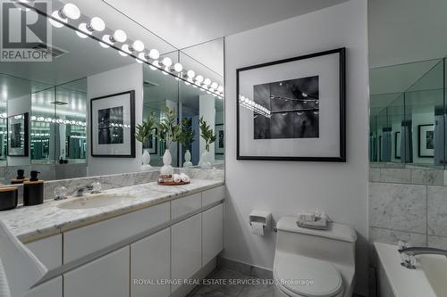 809 - 1 Palace Pier Court, Toronto, ON - Indoor Photo Showing Bathroom