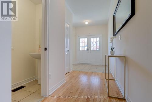 1081 Urell Way, Milton, ON - Indoor Photo Showing Other Room