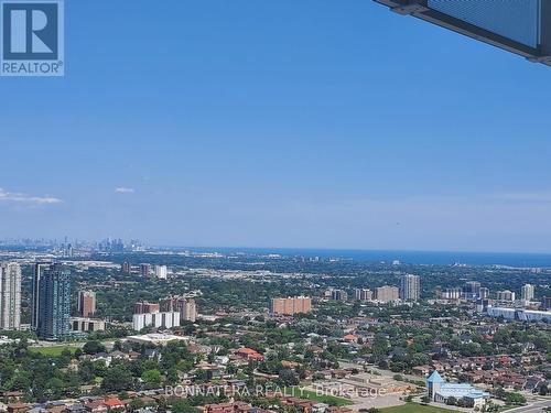 4010 - 3900 Confederation Parkway, Mississauga, ON - Outdoor With View