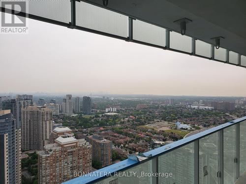 4010 - 3900 Confederation Parkway, Mississauga, ON - Outdoor With Balcony With View