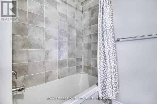 609 Gibson Crescent, Milton, ON - Indoor Photo Showing Bathroom