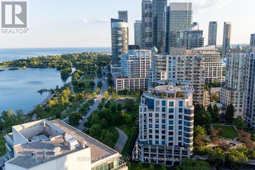 618 - 2095 Lake Shore Boulevard W, Toronto, ON - Outdoor With Body Of Water With View