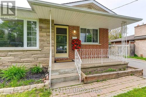 54 Ramsey Street, St. Catharines, ON - Outdoor With Deck Patio Veranda