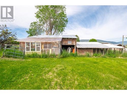 4816 South Grandview Flats Road, Armstrong, BC - Outdoor