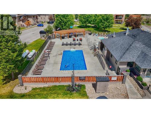 500 Bighorn Boulevard Unit# 512B, Radium Hot Springs, BC - Outdoor With In Ground Pool