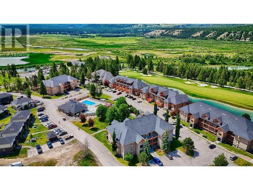 500 Bighorn Boulevard Unit# 512B, Radium Hot Springs, BC - Outdoor With View