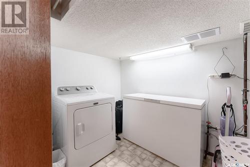 3523 Cormorant Drive E, Regina, SK - Indoor Photo Showing Laundry Room