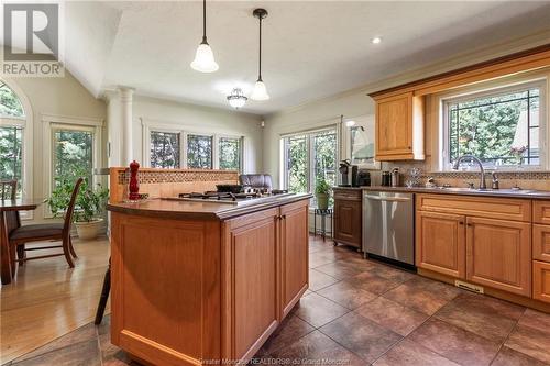 90 Bonaventure St, Dieppe, NB - Indoor Photo Showing Kitchen With Double Sink