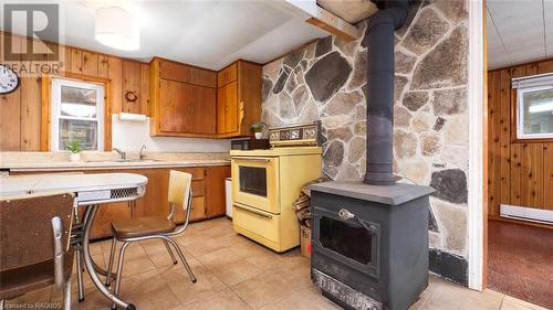 609 Stokes Bay Road, Northern Bruce Peninsula, ON - Indoor Photo Showing Kitchen