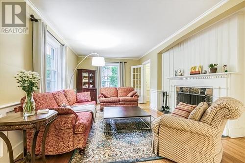 197 Wembley Drive, Sudbury, ON - Indoor Photo Showing Living Room With Fireplace