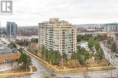 521 - 32 Clarissa Drive, Richmond Hill, ON - Outdoor With View