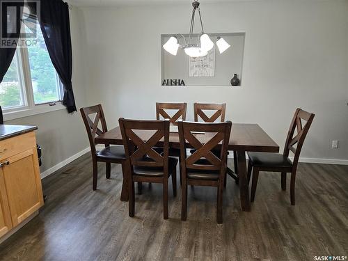 216 Cross Street, Outlook, SK - Indoor Photo Showing Dining Room