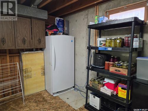 216 Cross Street, Outlook, SK - Indoor Photo Showing Basement