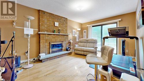 52 Fairholme Drive, Markham, ON - Indoor Photo Showing Living Room With Fireplace
