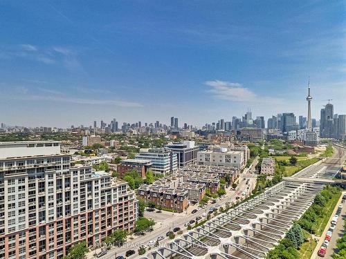 2005-80 Western Battery Rd, Toronto, ON - Outdoor With View