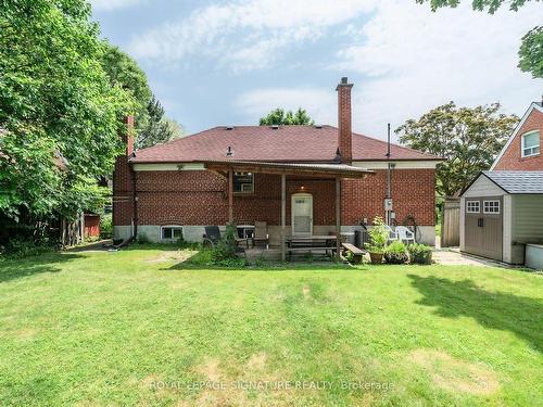 146 Upper Canada Dr, Toronto, ON - Outdoor