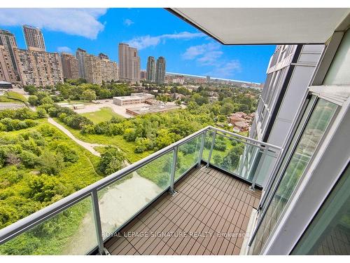 1603-223 Webb Dr, Mississauga, ON - Outdoor With View With Exterior