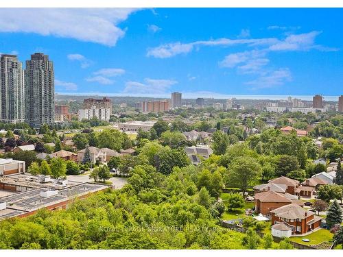 1603-223 Webb Dr, Mississauga, ON - Outdoor With View