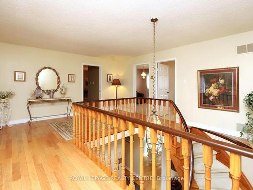 4184 Tall Pine Crt, Mississauga, ON - Indoor Photo Showing Other Room