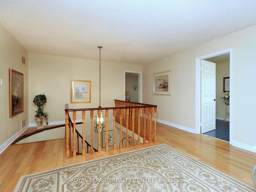 4184 Tall Pine Crt, Mississauga, ON - Indoor Photo Showing Other Room