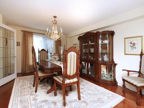 4184 Tall Pine Crt, Mississauga, ON - Indoor Photo Showing Dining Room