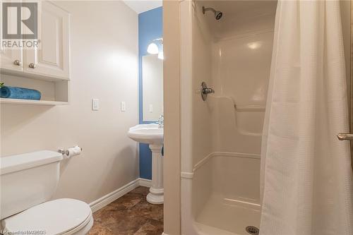 3 Pc Bathroom - 98 Birch Street, South Bruce Peninsula, ON - Indoor Photo Showing Bathroom