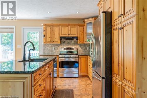 98 Birch Street, South Bruce Peninsula, ON - Indoor Photo Showing Kitchen With Upgraded Kitchen