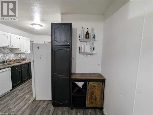 214 Fotheringham Avenue, Atikokan, ON - Indoor Photo Showing Kitchen With Double Sink