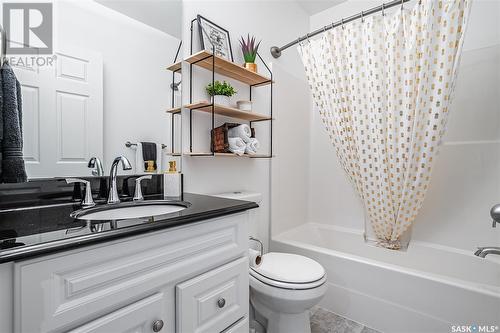 1003 Korol Crescent, Saskatoon, SK - Indoor Photo Showing Bathroom