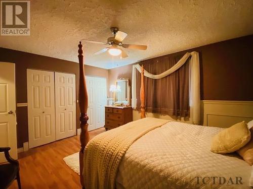 43 Radisson Cres, Kapuskasing, ON - Indoor Photo Showing Bedroom