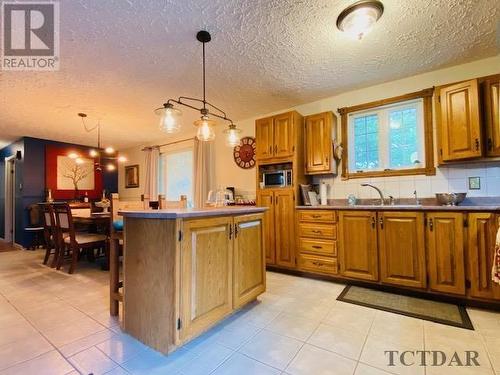 43 Radisson Cres, Kapuskasing, ON - Indoor Photo Showing Kitchen