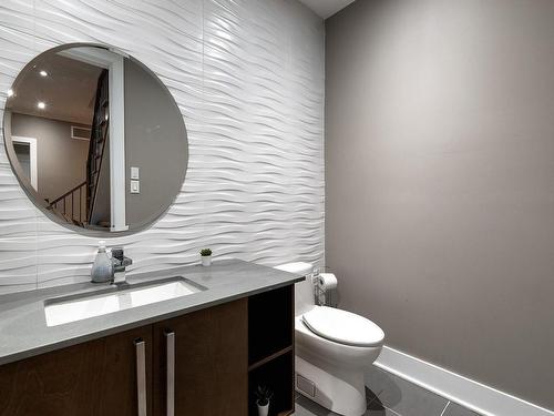 Salle d'eau - 3598 Ch. De La Côte-De-Liesse, Mont-Royal, QC - Indoor Photo Showing Bathroom