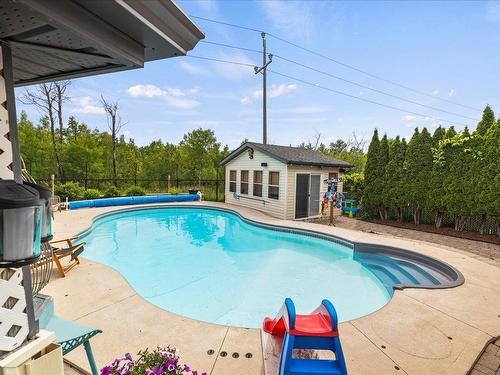 116 Bridgetown Drive, Winnipeg, MB - Outdoor With In Ground Pool With Backyard With Exterior