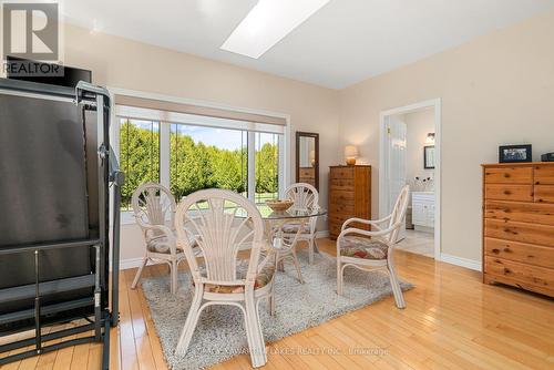 1407 Tracey'S Hill Road, Kawartha Lakes, ON - Indoor Photo Showing Dining Room