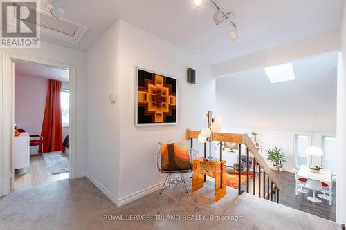 669 Upper Queen Street, London, ON - Indoor Photo Showing Other Room