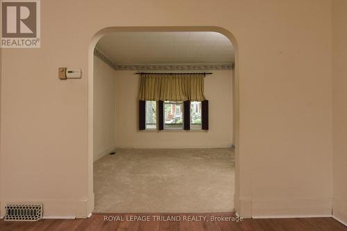 172 Langarth Street E, London, ON - Indoor Photo Showing Other Room