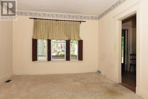 172 Langarth Street E, London, ON - Indoor Photo Showing Other Room