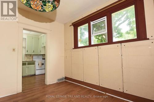 172 Langarth Street E, London, ON - Indoor Photo Showing Other Room