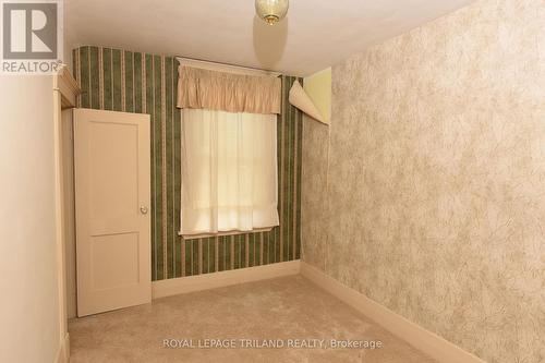 172 Langarth Street E, London, ON - Indoor Photo Showing Other Room