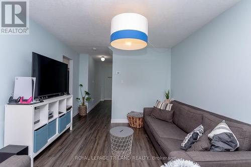 100 - 700 Osgoode Drive, London, ON - Indoor Photo Showing Other Room