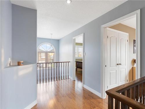 34 Teramo Court, Hamilton, ON - Indoor Photo Showing Other Room