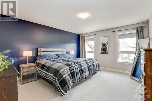 377 Memorial Grove, Ottawa, ON - Indoor Photo Showing Bedroom