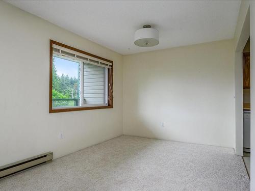 303-3108 Barons Rd, Nanaimo, BC - Indoor Photo Showing Other Room