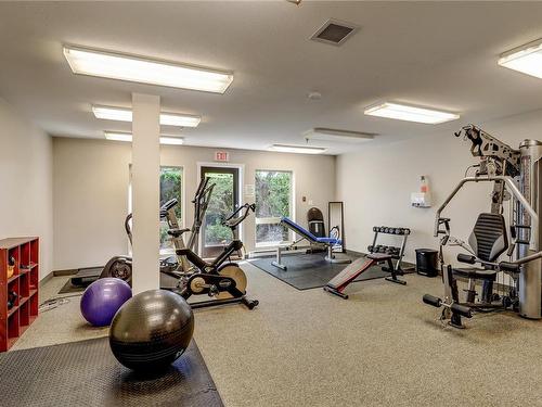 313-555 Franklyn St, Nanaimo, BC - Indoor Photo Showing Gym Room