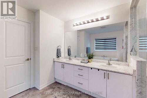 1541 Prentice Road, Innisfil, ON - Indoor Photo Showing Bathroom