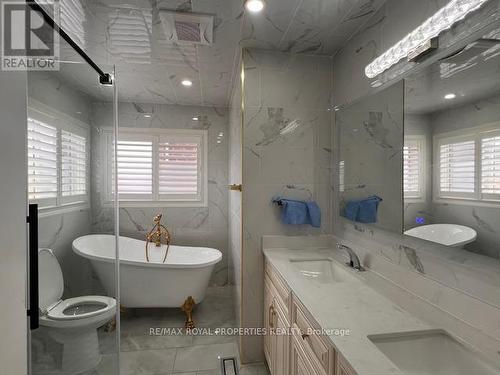 34 Westbrook Avenue, Brampton, ON - Indoor Photo Showing Bathroom